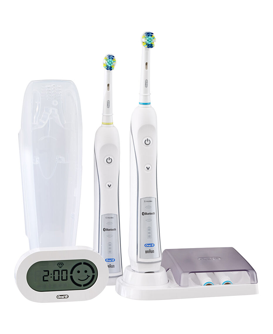 OralB OralB PRO 5000 Electric Toothbrush 2 Handle Pack incl. 4